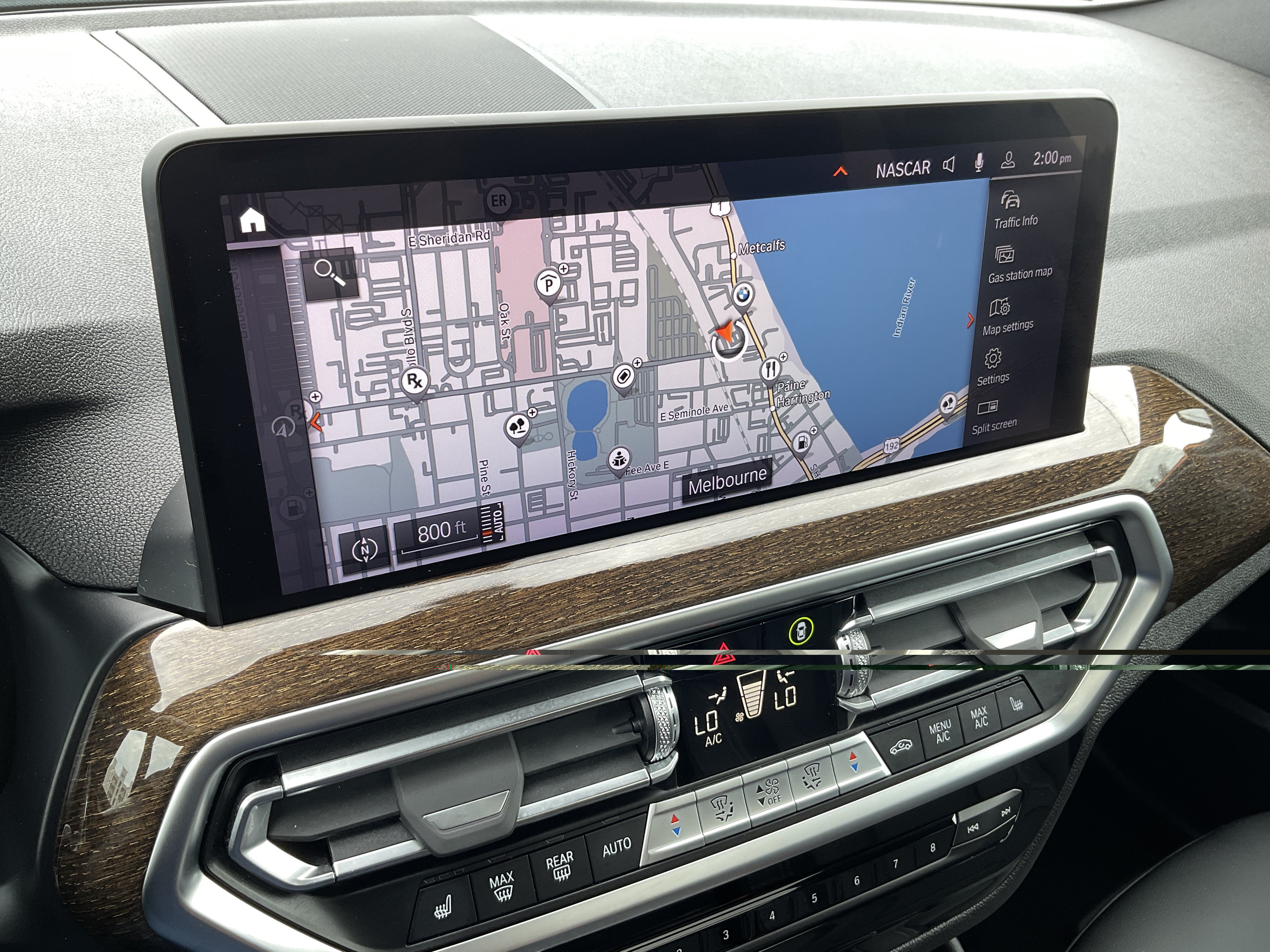 Used 2022 BMW X4 xDrive30i AWD/4WD image 16