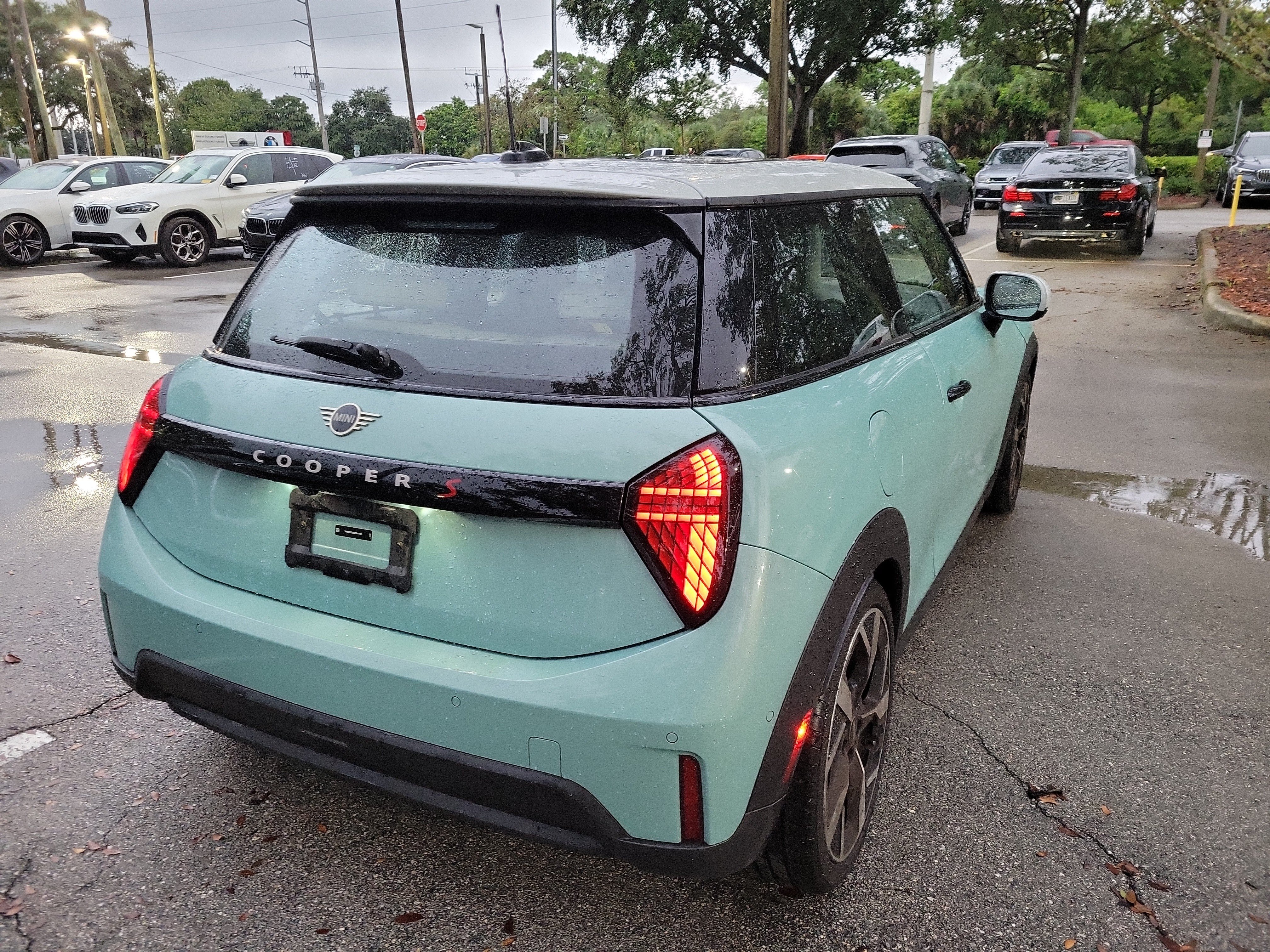 Used 2025 MINI Cooper S FWD image 6