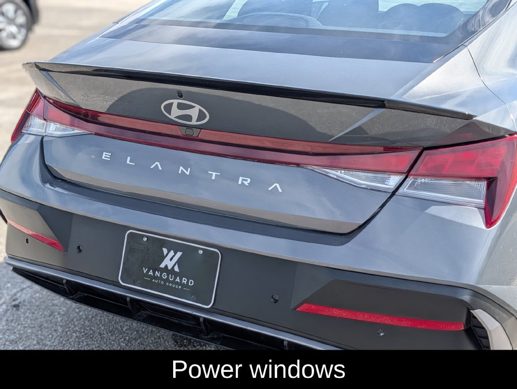 Used 2026 Hyundai Elantra Sport FWD image 7