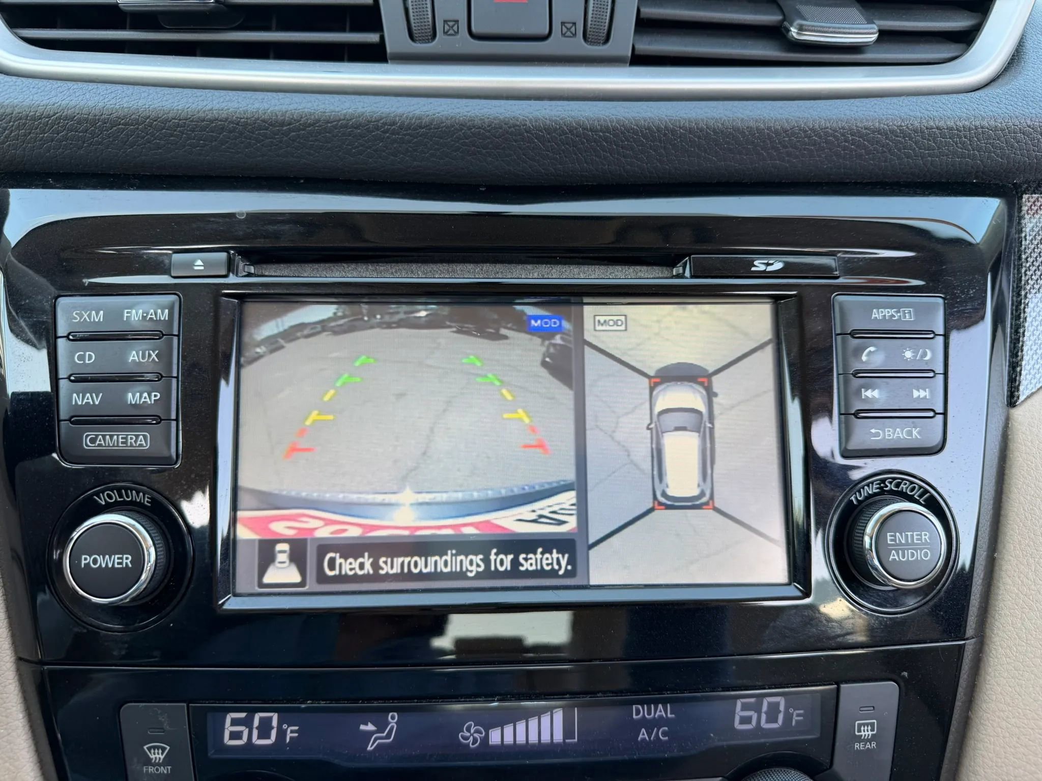 Used 2015 Nissan Rogue SL w/ SL Premium Package image 18