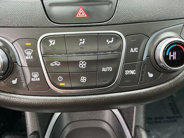 Used 2021 Chevrolet Malibu Premier image 41