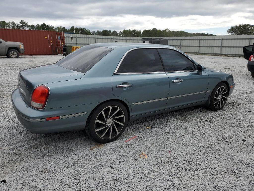 Used 2003 Hyundai XG350 image 4
