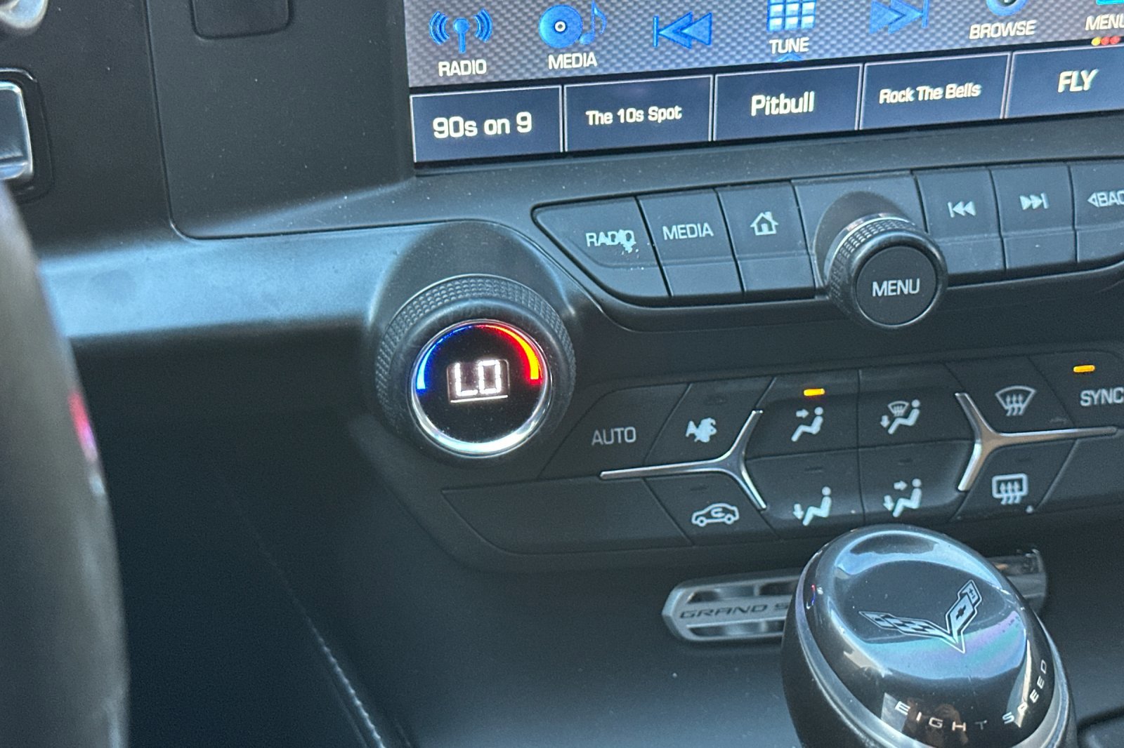 Used 2019 Chevrolet Corvette Grand Sport w/ Carbon Flash Badge Package image 28