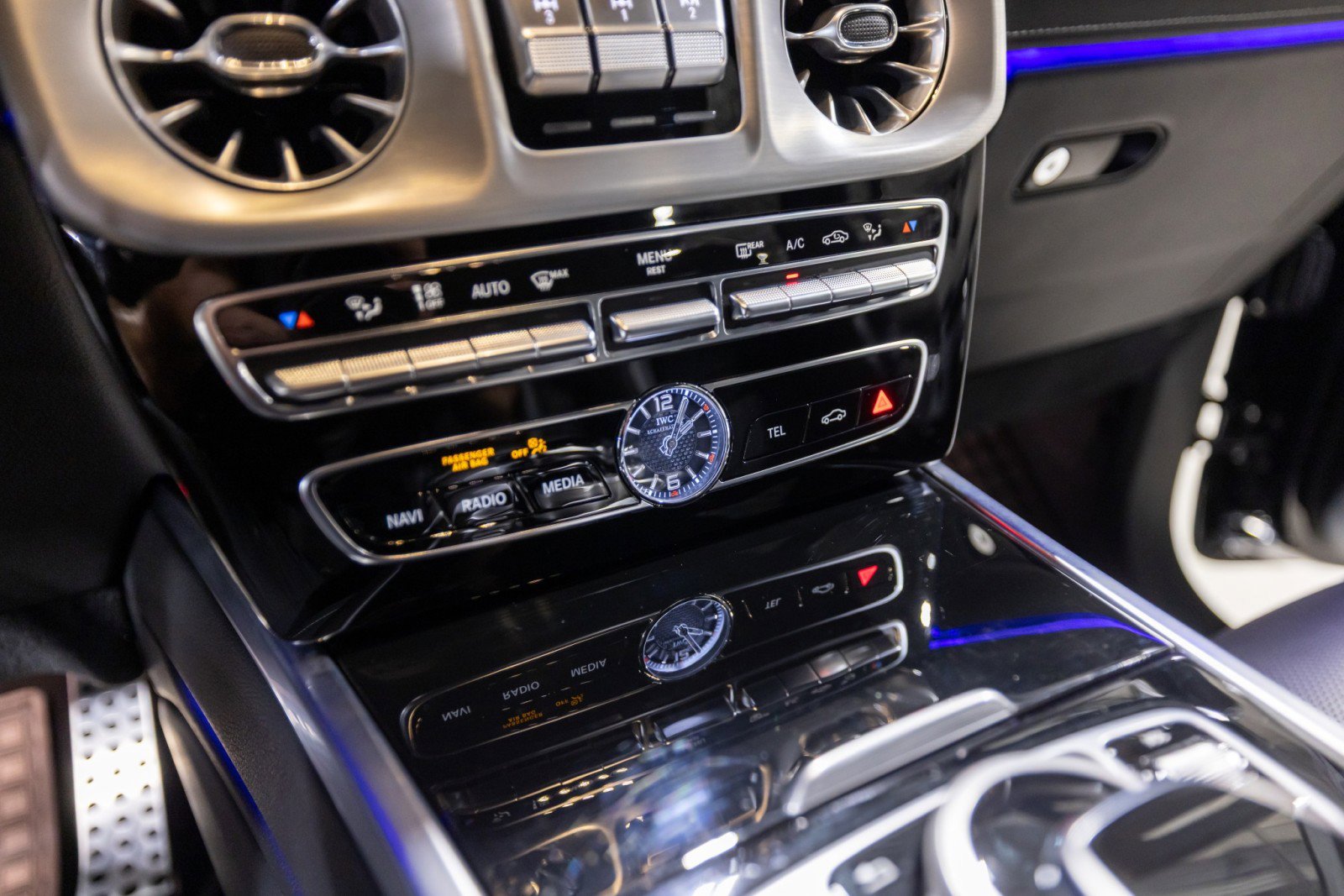 Used 2024 Mercedes-Benz G 63 AMG 4MATIC image 43