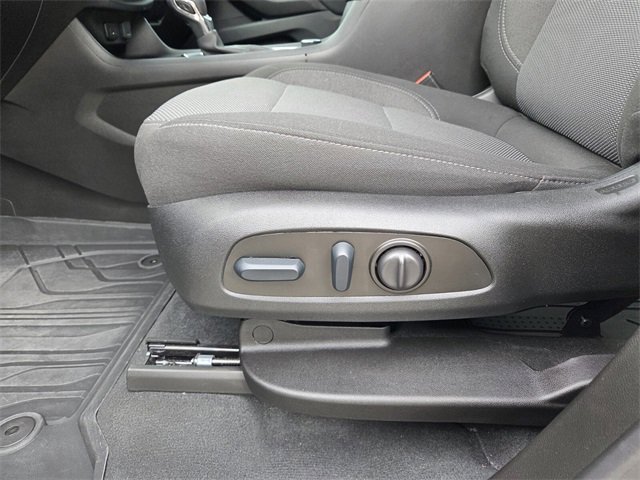 Certified 2024 Chevrolet Traverse LT image 28