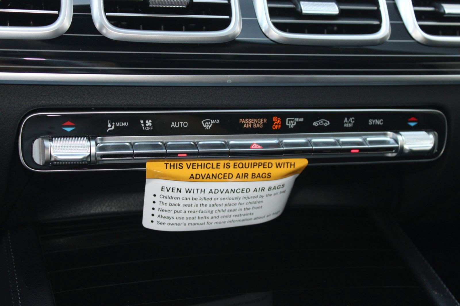 New 2026 Mercedes-Benz GLS 450 4MATIC image 18