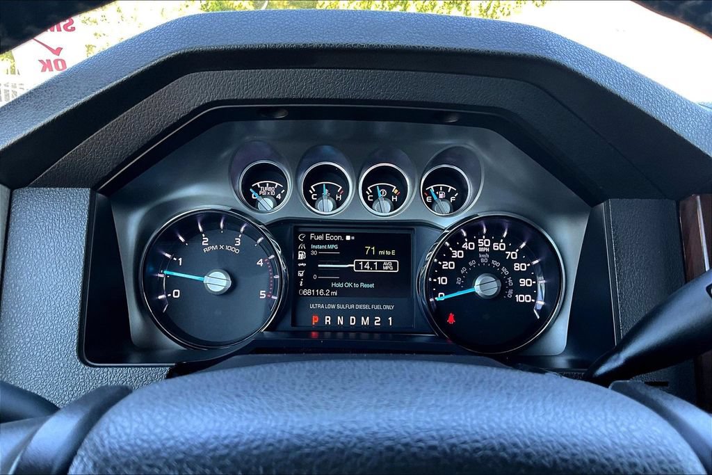 Used 2015 Ford F250 Lariat w/ Lariat Interior Package AWD/4WD image 11