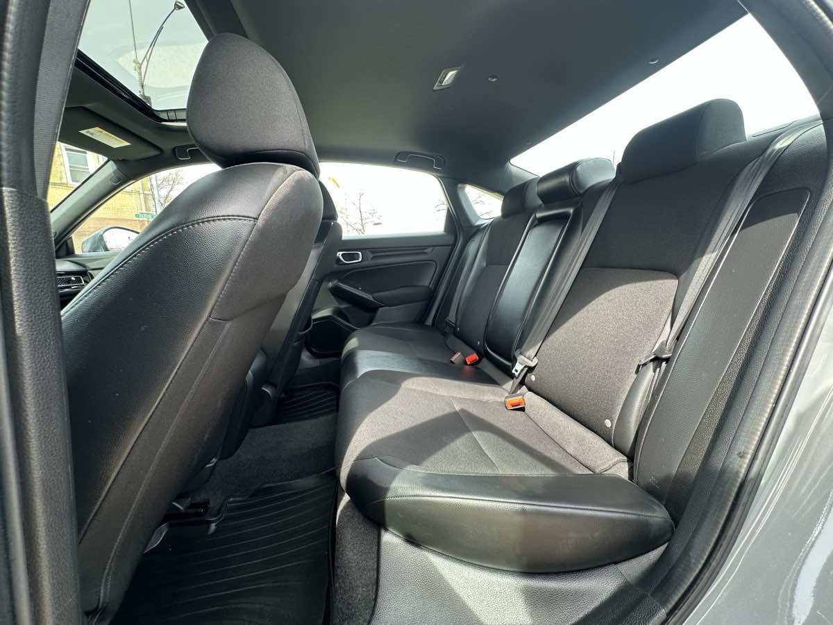 Used 2025 Honda Civic Sport image 39