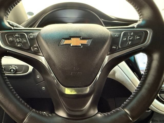 Used 2020 Chevrolet Bolt Premier w/ Infotainment Package FWD image 41