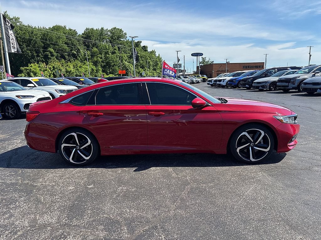 Used 2020 Honda Accord Sport image 2