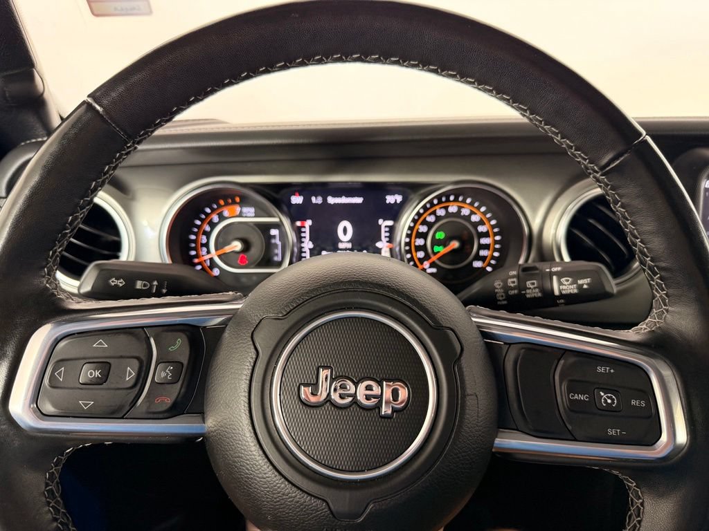 Used 2023 Jeep Wrangler Unlimited Sahara w/ Cold Weather Group AWD/4WD image 35
