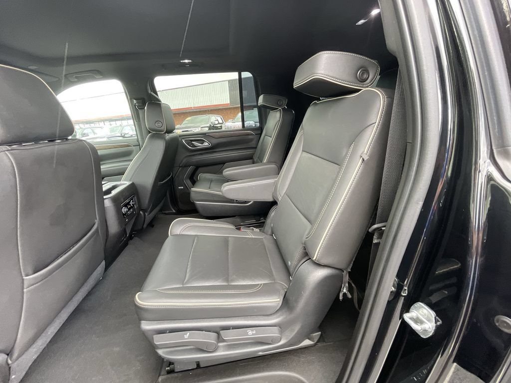 Certified 2021 Chevrolet Suburban Premier w/ Premium Package RWD image 26