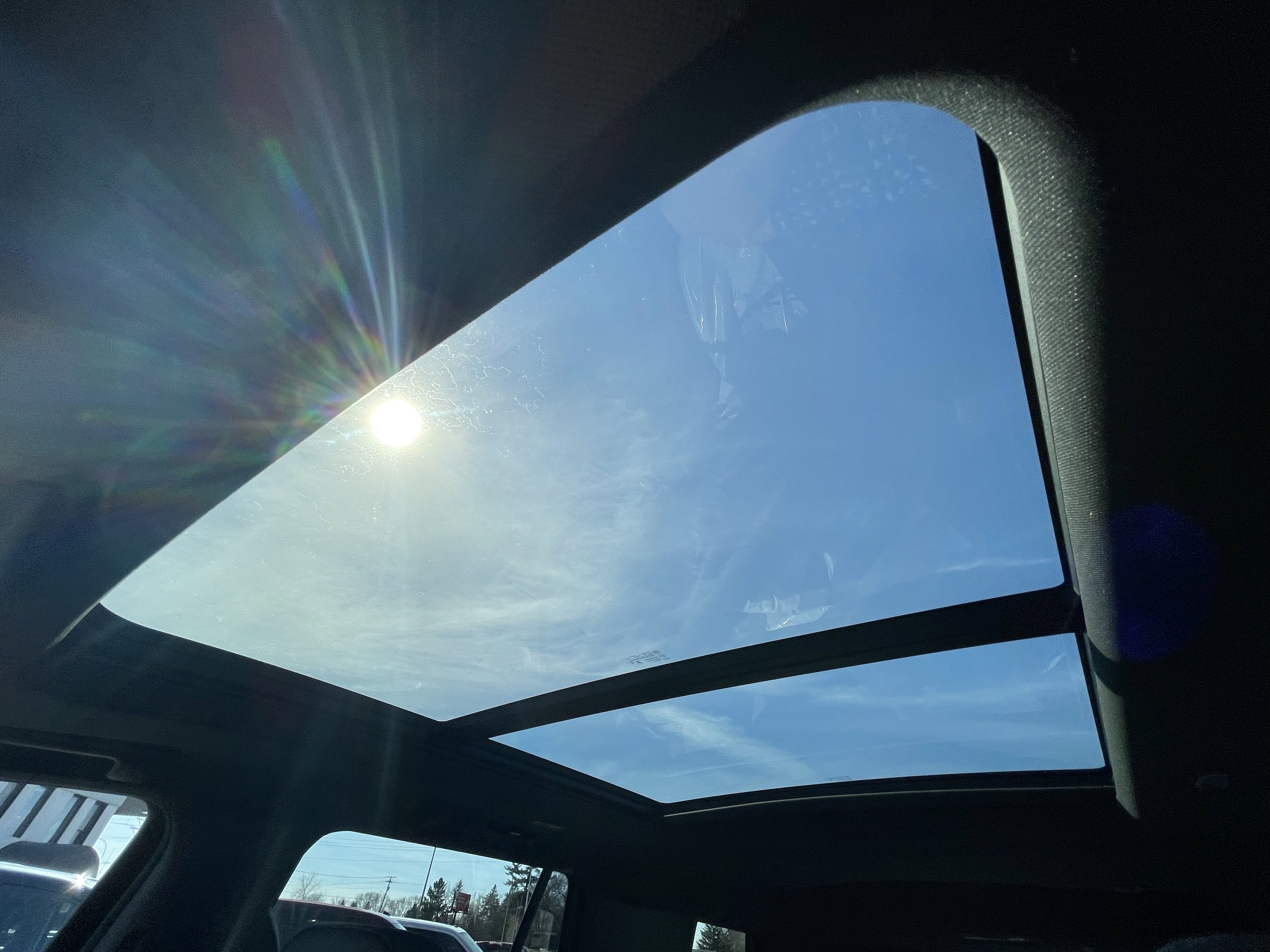 Used 2026 GMC Yukon Denali w/ Sun & Power Step Package image 22