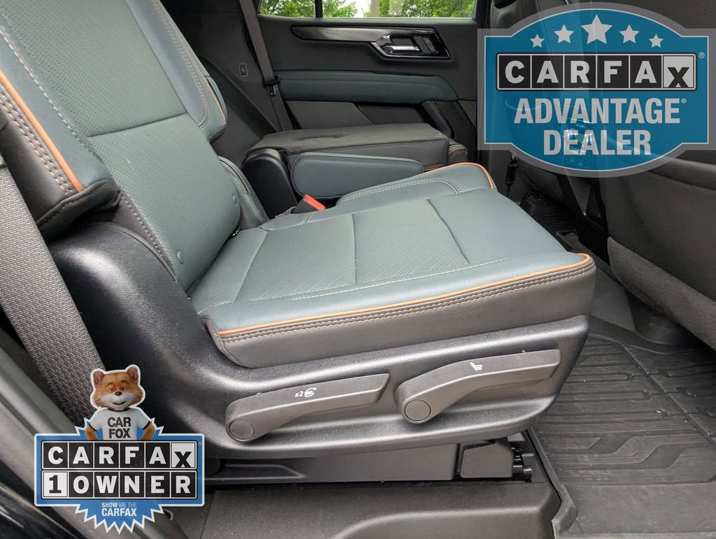 Used 2025 GMC Yukon AT4 w/ AT4 Premium Plus Package AWD/4WD image 25