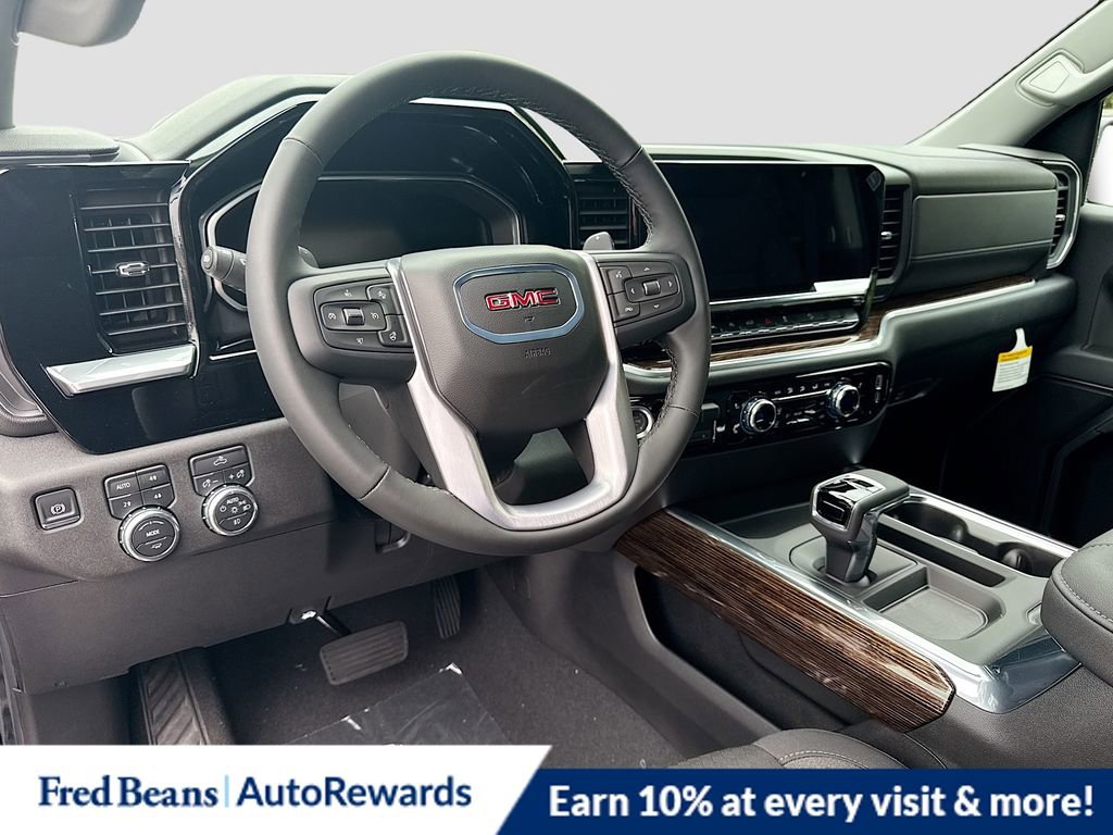 New 2026 GMC Sierra 1500 Elevation w/ LPO, Elevation Black Package image 10