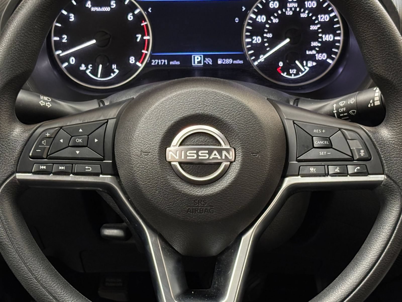 Used 2025 Nissan Sentra SV FWD image 21