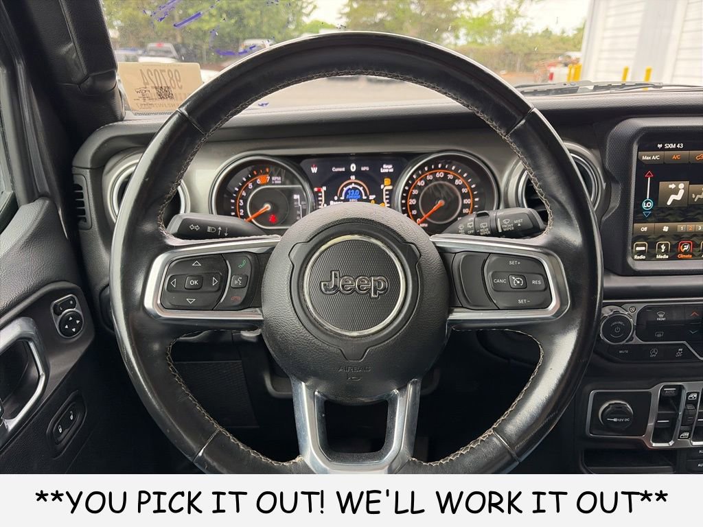 Used 2018 Jeep Wrangler Unlimited Sahara w/ Dual Top Group AWD/4WD image 14