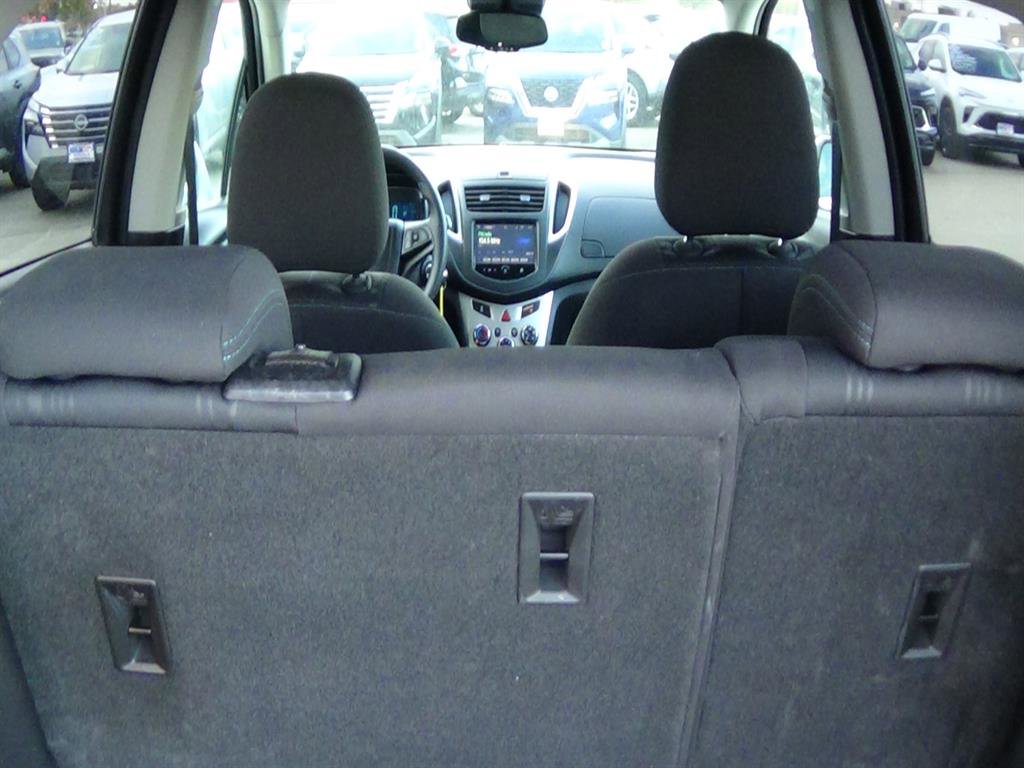 Used 2016 Chevrolet Trax LT image 11