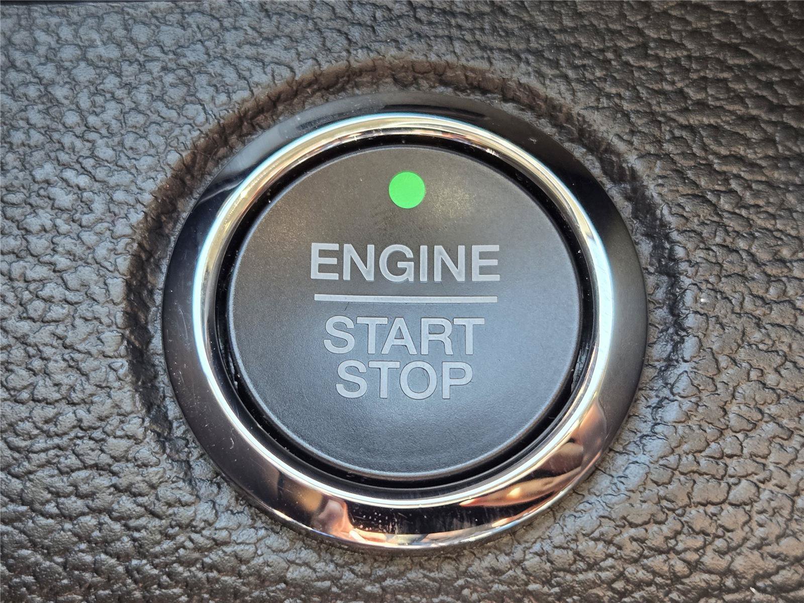 Certified 2019 Ford Expedition Platinum RWD image 19