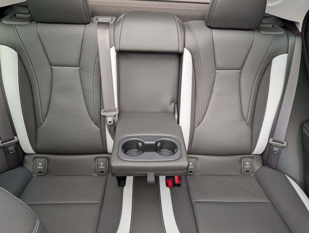 New 2025 Buick Envision Sport Touring image 32