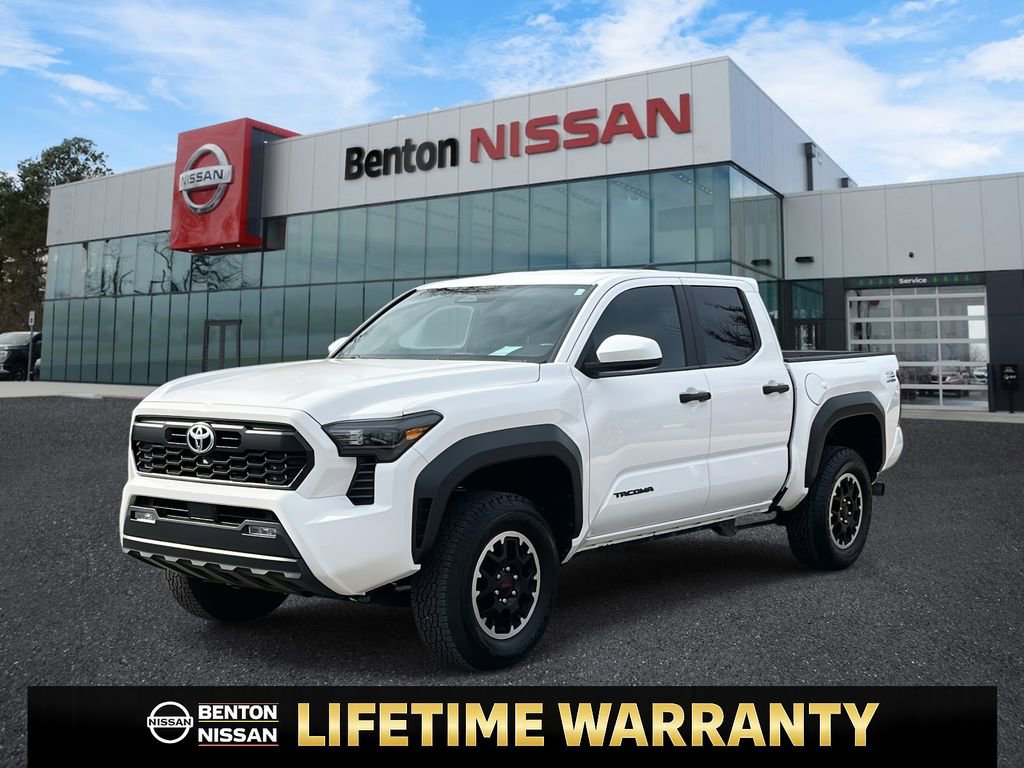 Used 2025 Toyota Tacoma TRD Off-Road image 12