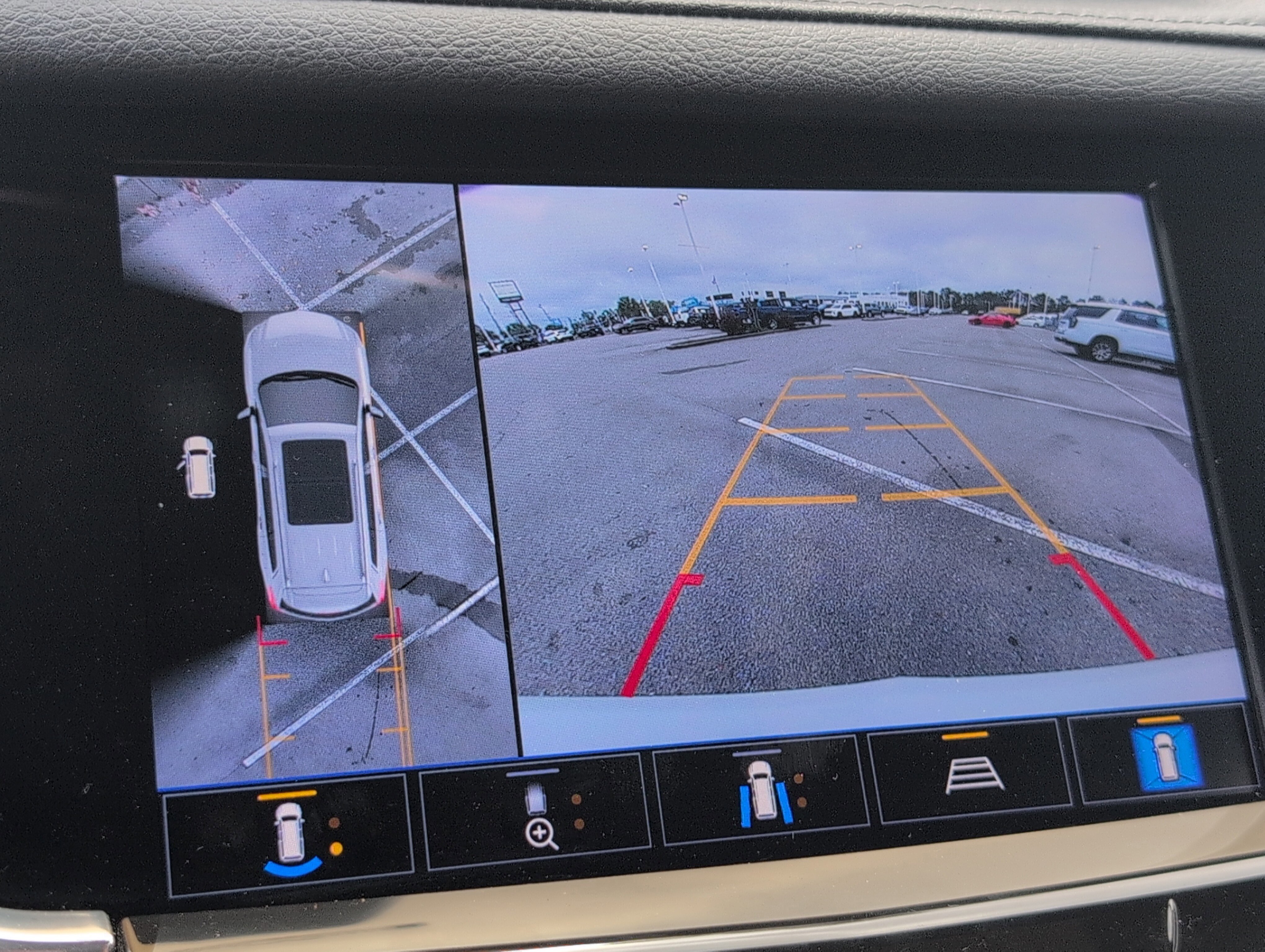 Certified 2023 Cadillac XT6 Premium Luxury w/ Technology Package image 22