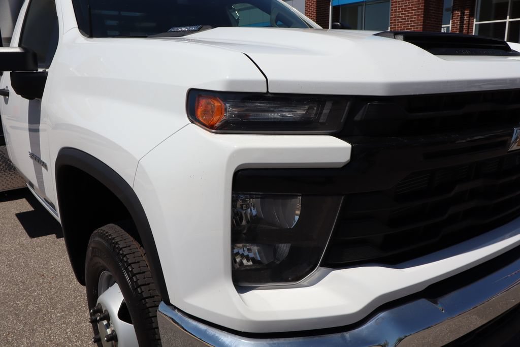 New 2025 Chevrolet Silverado 3500 W/T w/ WT Convenience Package AWD/4WD image 4