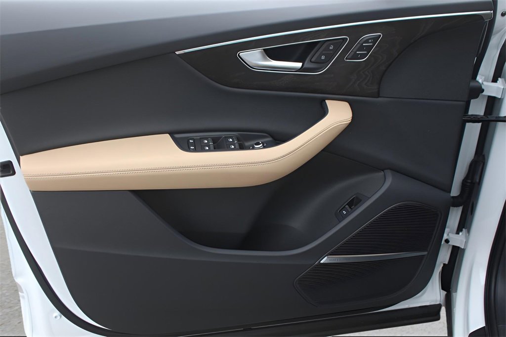 New 2025 Audi Q7 3.0T Premium Plus image 10