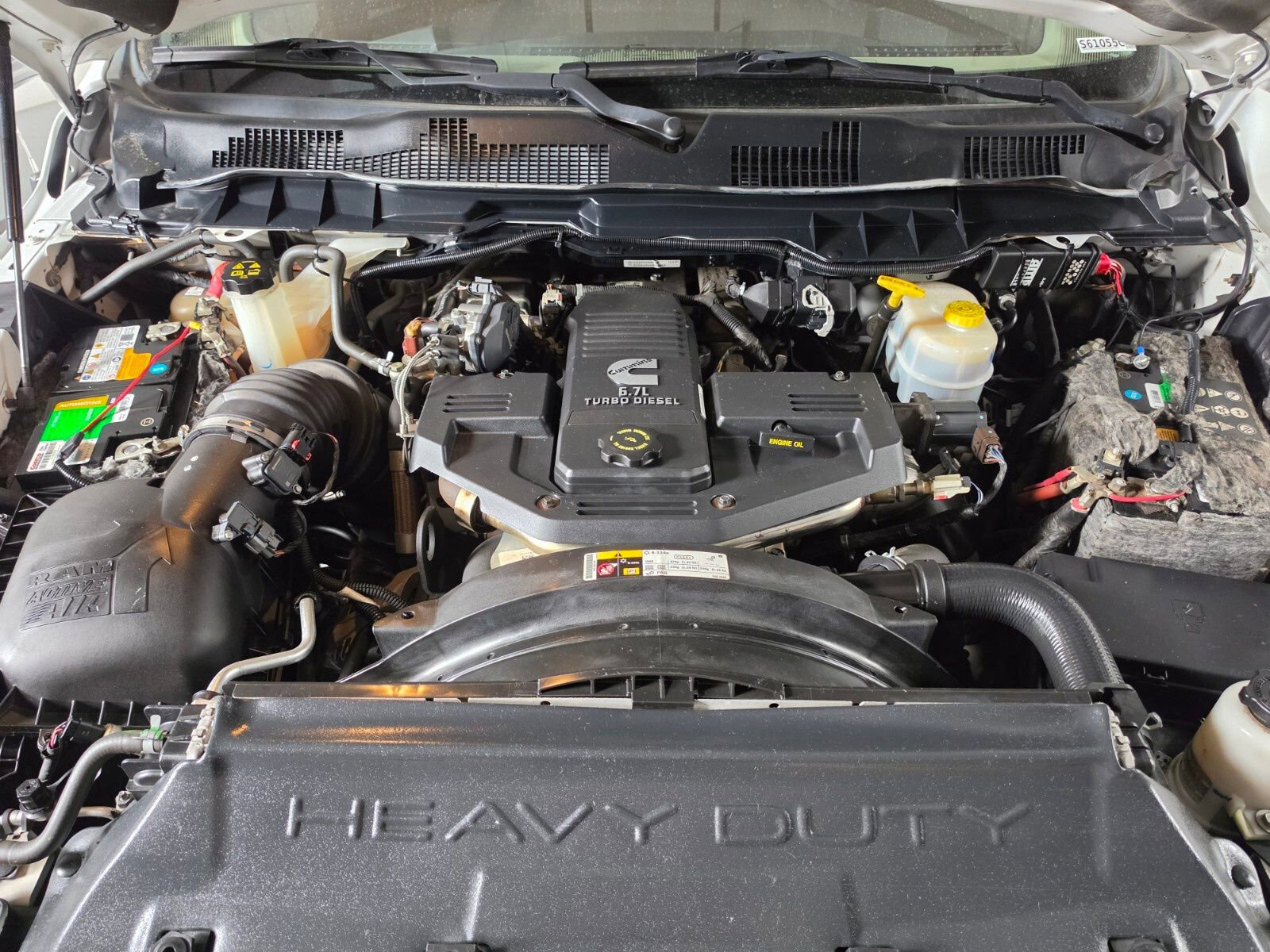 Used 2014 RAM 3500 Laramie AWD/4WD image 14