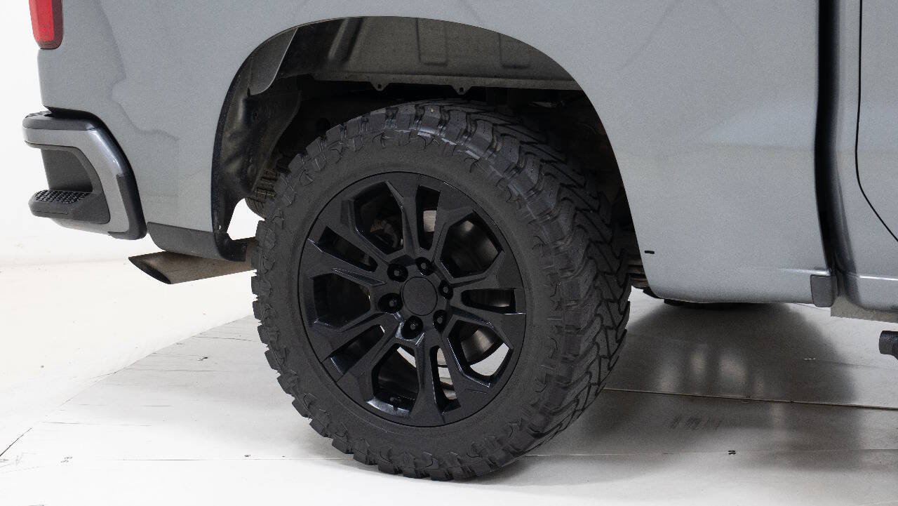 Used 2021 Chevrolet Silverado 1500 Custom w/ LPO, Dark Essentials Package RWD image 73