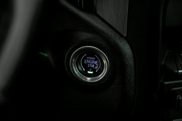 Used 2022 GMC Sierra 3500 Denali image 19