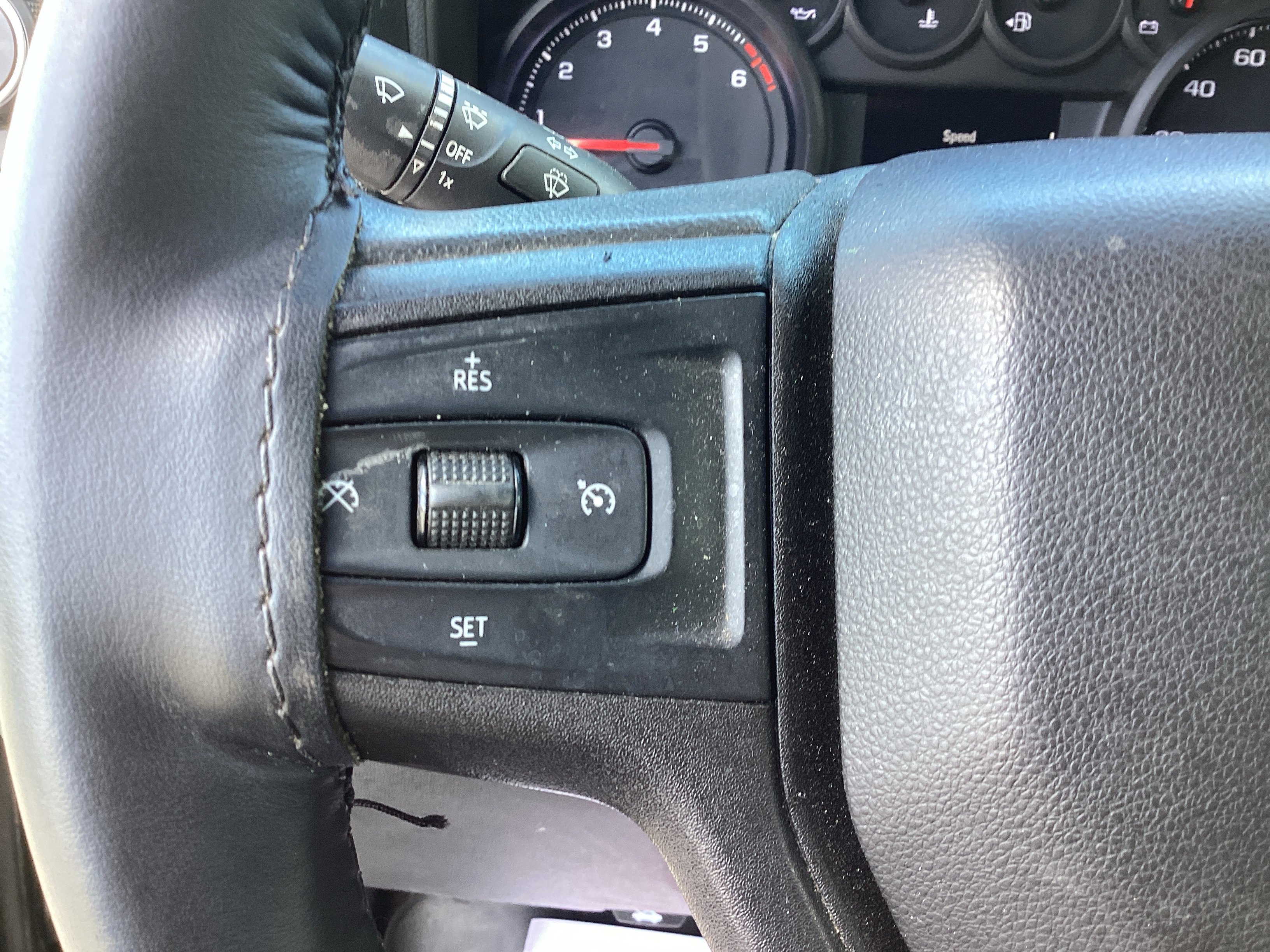 Used 2021 Chevrolet Silverado 2500 Custom w/ Custom Convenience Package image 16