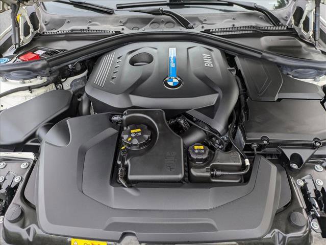 Used 2018 BMW 330e w/ M Sport Package image 22