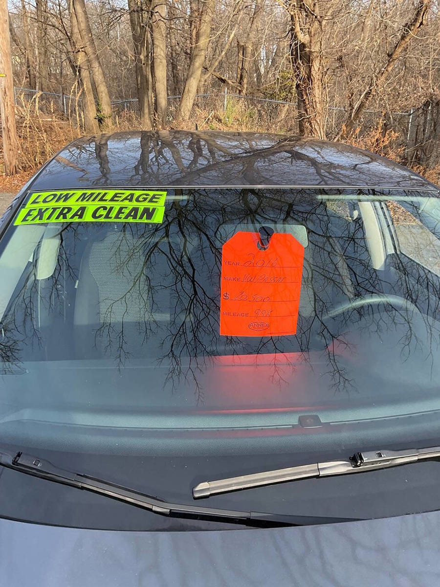 Used 2016 Volkswagen Passat 1.8T S image 6