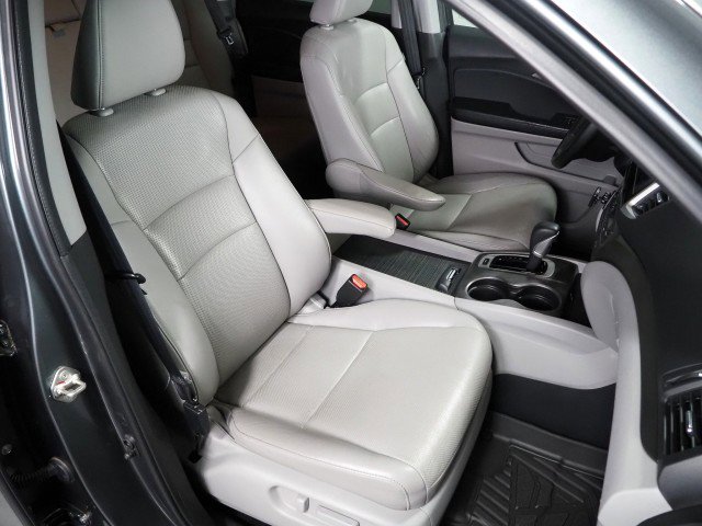 Used 2019 Honda Ridgeline RTL-T image 2