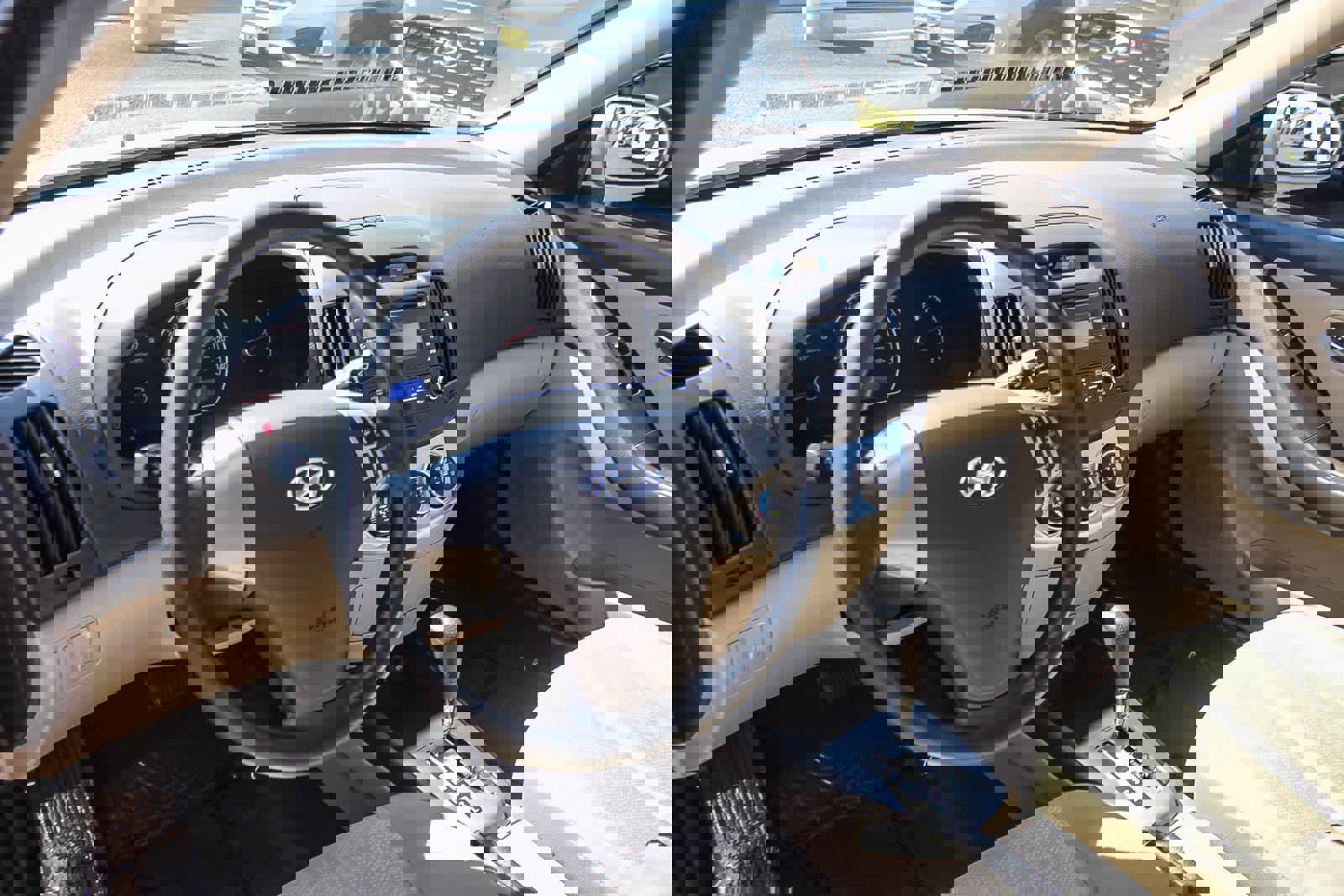 Used 2010 Hyundai Elantra GLS image 21