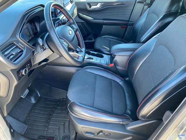 Used 2023 Ford Escape ST-Line image 10