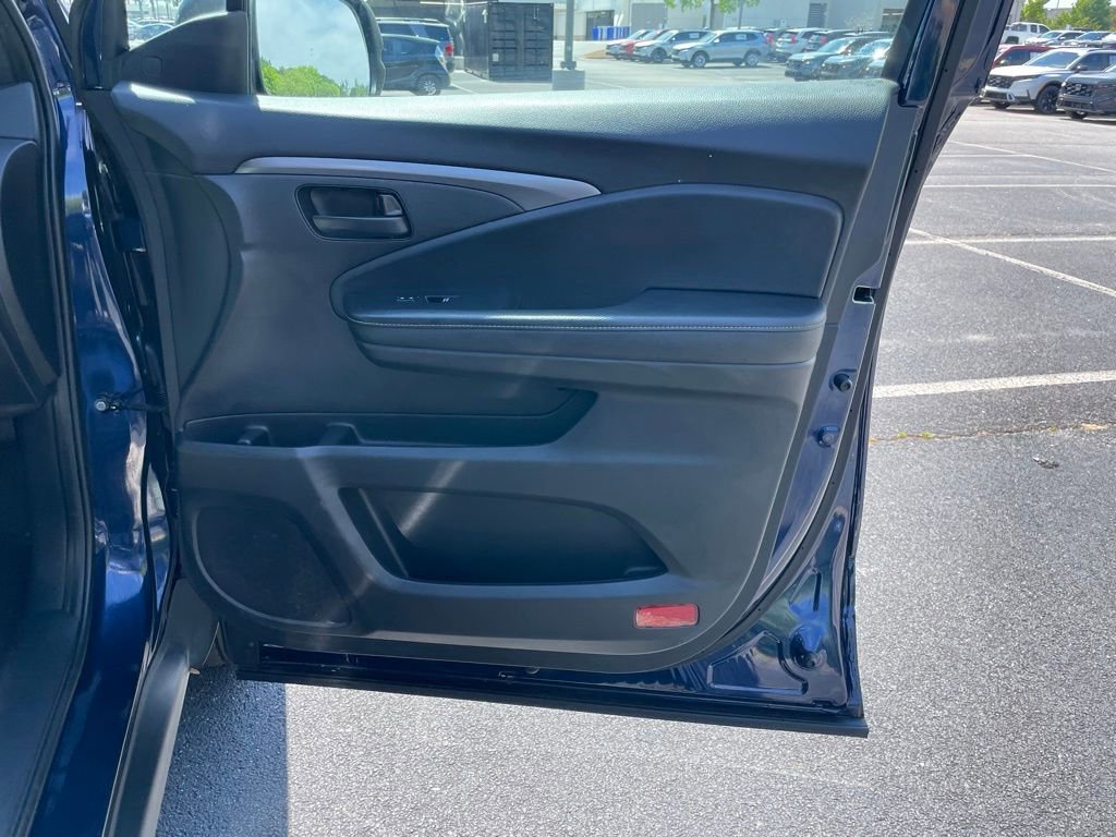 Certified 2024 Honda Passport EX-L image 30