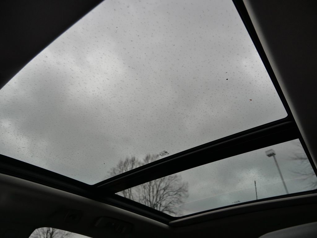 Used 2015 Cadillac SRX Premium image 50