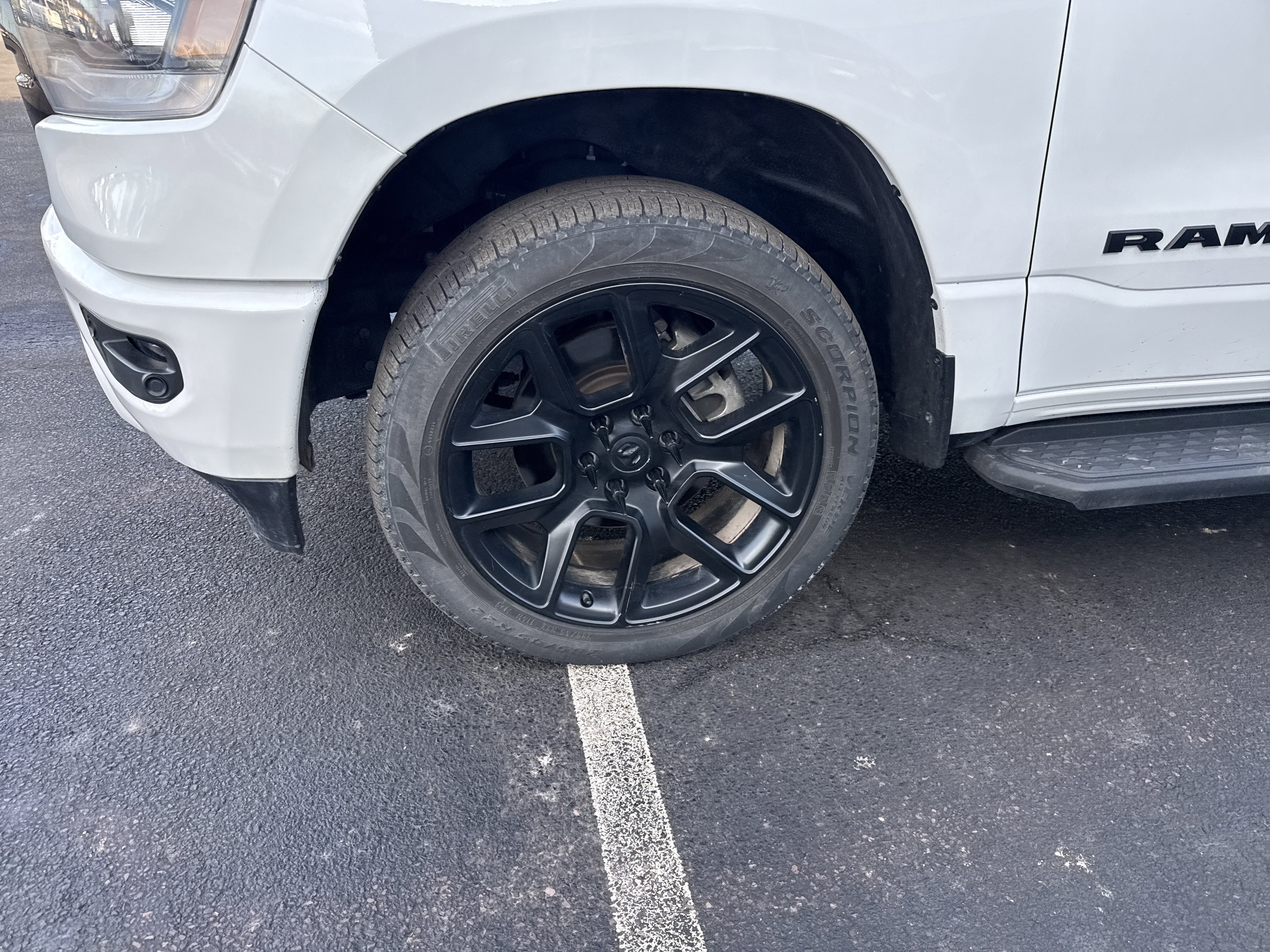 Used 2023 RAM 1500 Laramie image 11