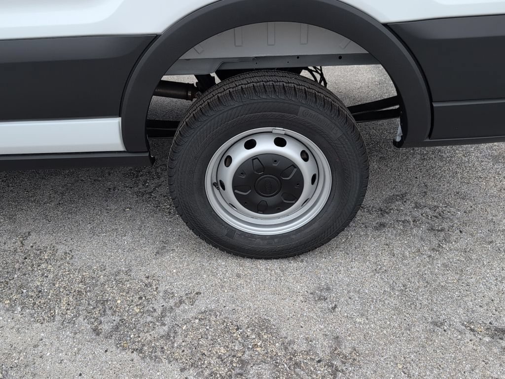 New 2026 Ford Transit 250 Low Roof RWD image 10