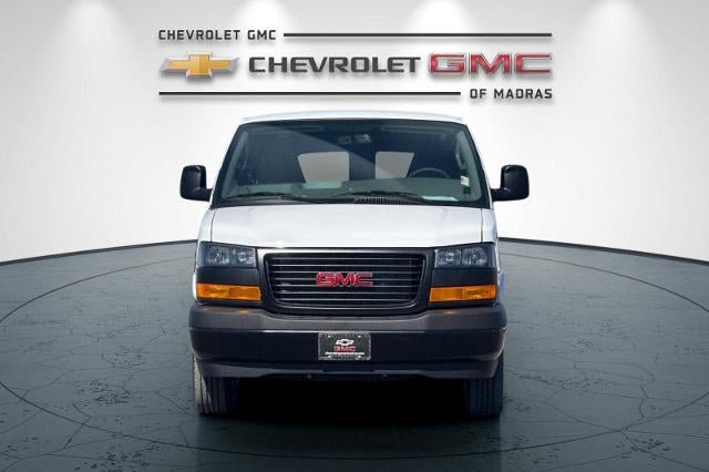 New 2026 GMC Savana 3500 w/ Driver Convenience Package RWD image 8
