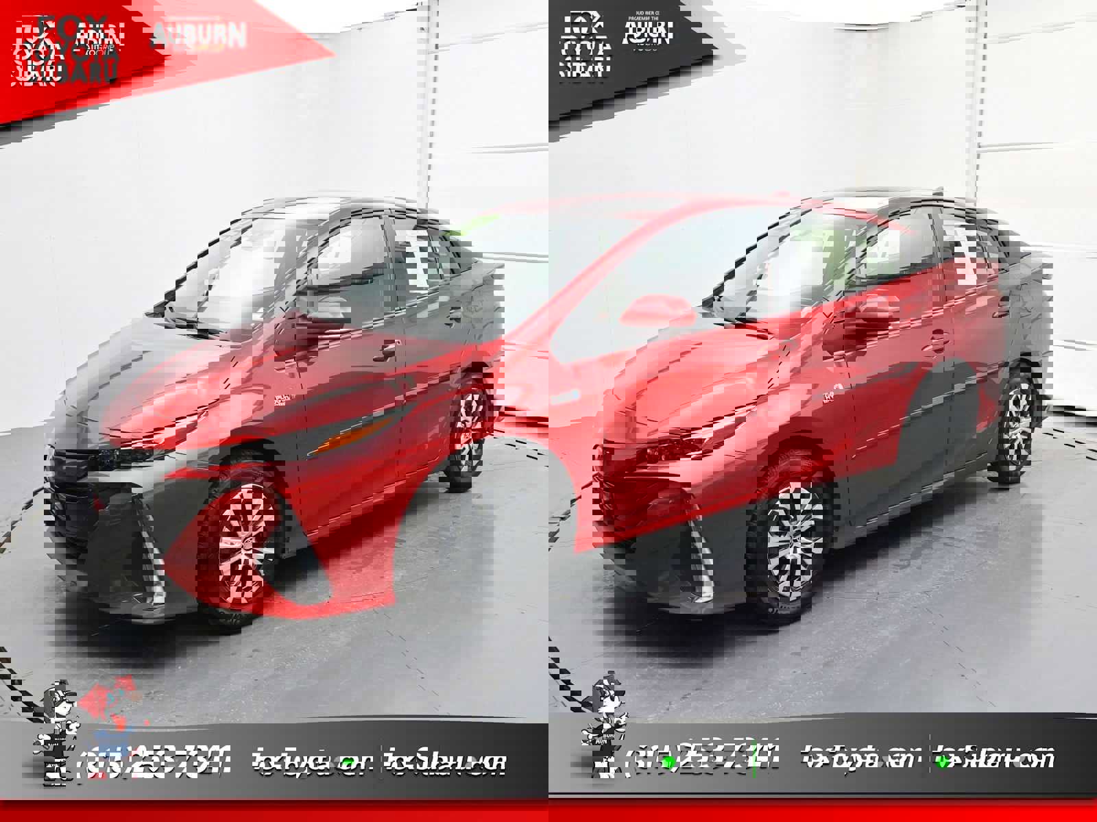 Used 2022 Toyota Prius Prime XLE image 2