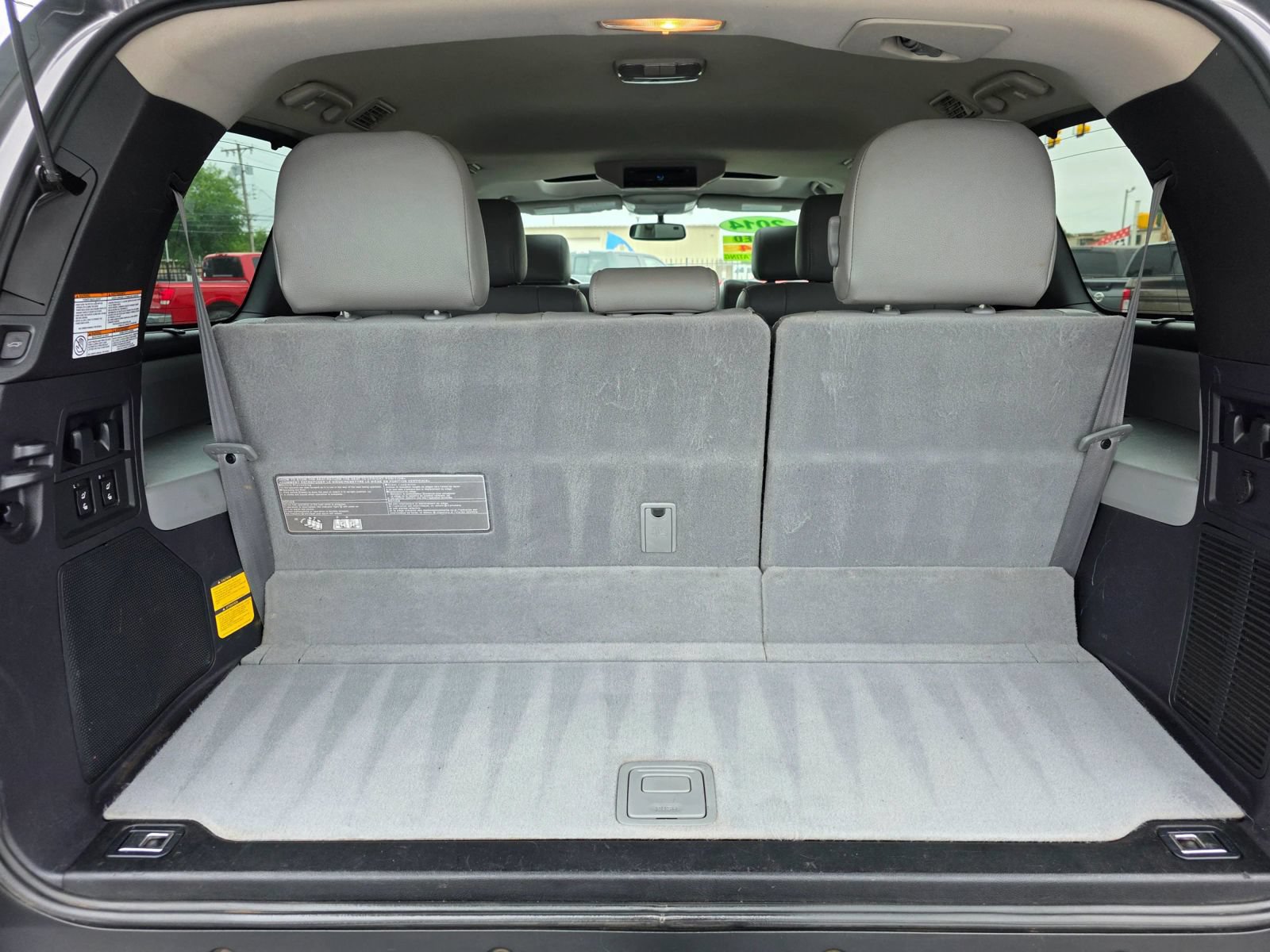 Used 2014 Toyota Sequoia Platinum AWD/4WD image 8