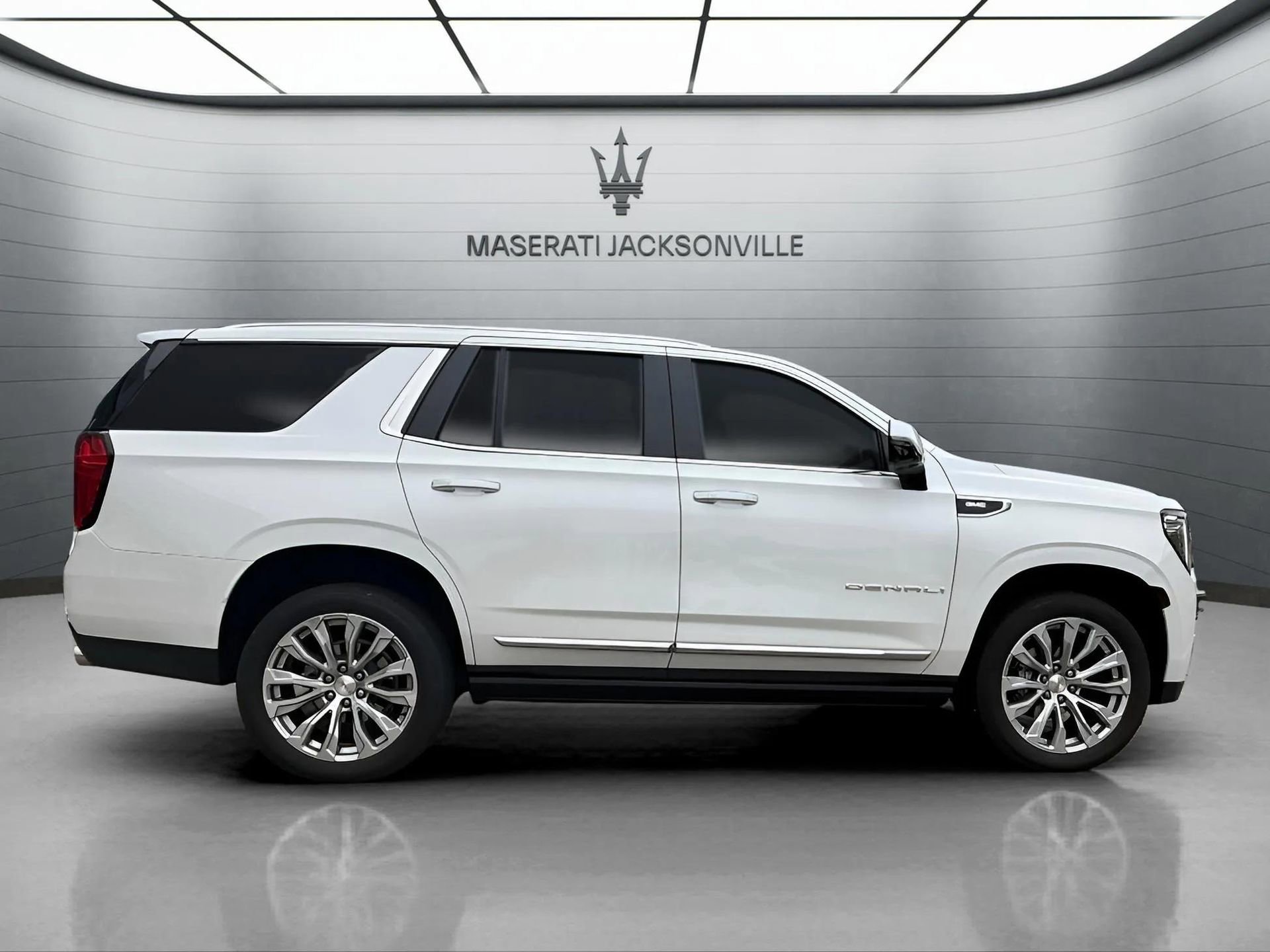 Used 2024 GMC Yukon Denali image 5