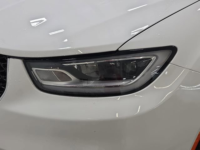 Used 2025 Chrysler Pacifica Select image 28