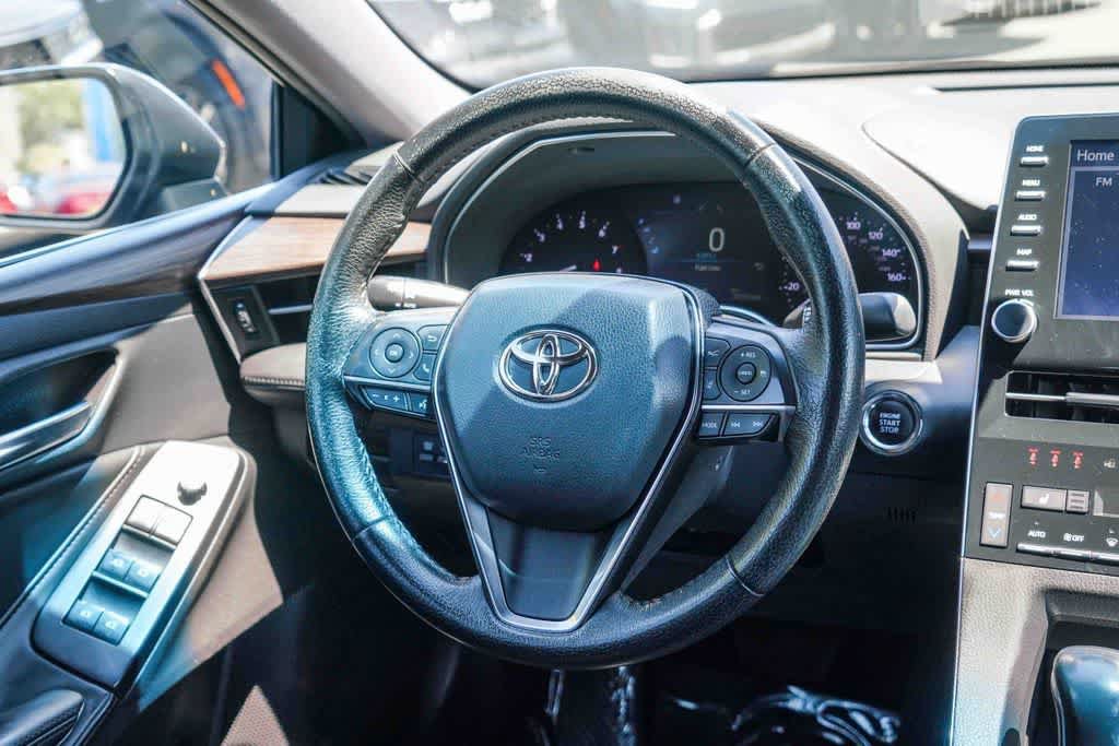 Used 2022 Toyota Avalon XLE FWD image 14