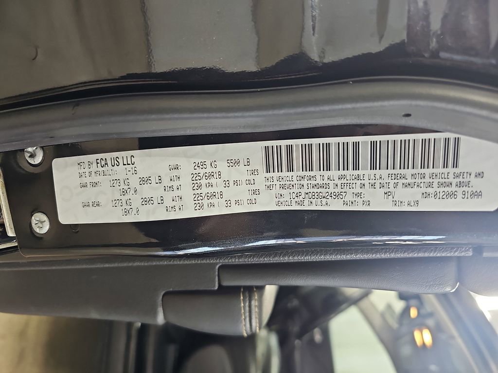 Used 2016 Jeep Cherokee Limited AWD/4WD image 42