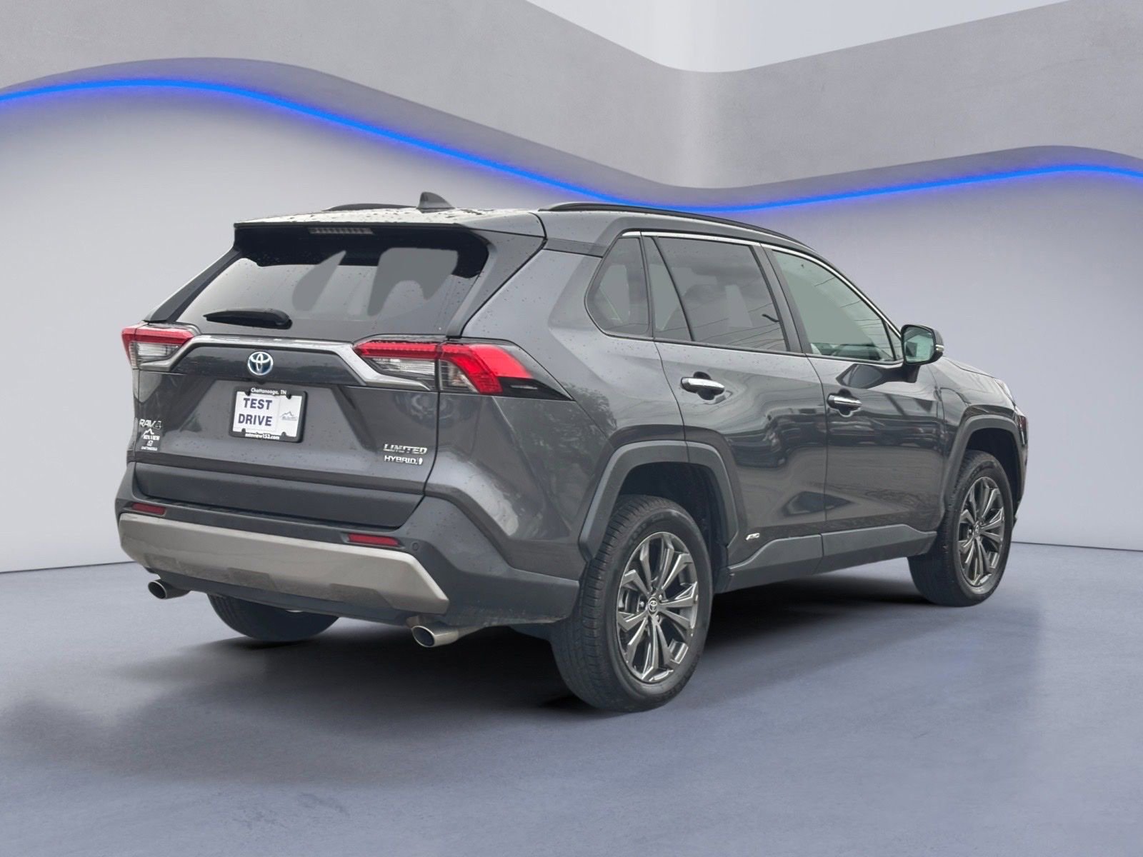 Used 2023 Toyota RAV4 Limited AWD/4WD image 10