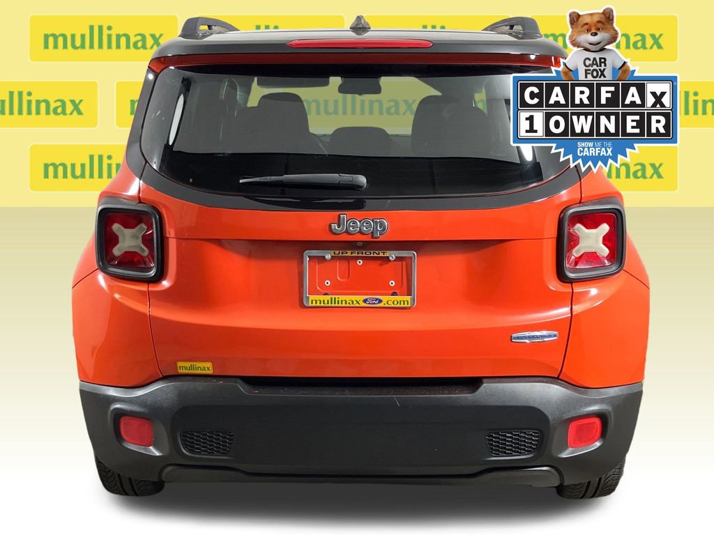 Used 2015 Jeep Renegade Latitude image 32